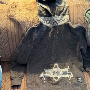 Pendleton Roots Aztec Charcoal Knit with Logo Patch